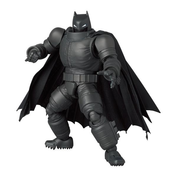 フィギュア MAFEX ARMORED BATMAN (TDKR: THE DARK KNIGHT ...