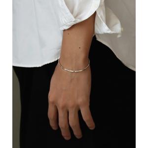 ete（エテ） バングル 「シェア」 ブラックダイヤモンド バングル