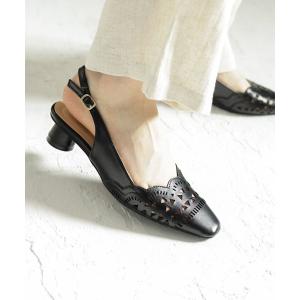 パンプス コーンヒールバックストラップカッティングパンプス
