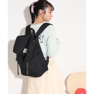 リュック ロゴワッペンかぶせリュック