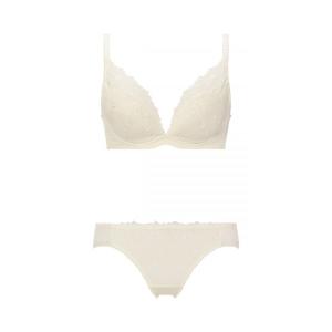 ブラジャー ショーツセット チャーミングラマースリムラインDeepV ラインアートステッチ「B，C，Dカップ」AMST1410 WHU2 + Hikini JX