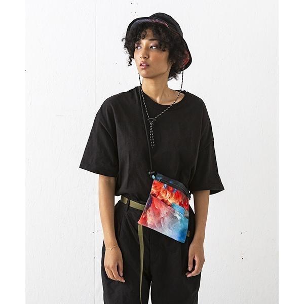 ショルダーバッグ 「SUBLIME / サブライム」総柄 サコッシュ キャンプ アウトドア ユニセッ...