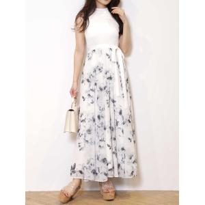 ワンピース フラワードッキングフレアワンピース