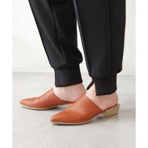 サンダル BUENO （ブエノ） / 本革 ポインテッドトゥローヒールサンダル Q2603 レディース