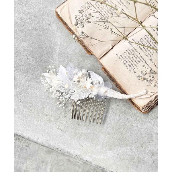 かすみ草と撫子のブーケコーム