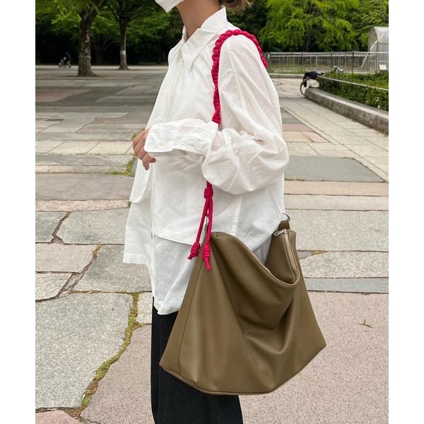 ショルダーバッグ バッグ フェイクレザーショルダーバッグ レディース メンズ