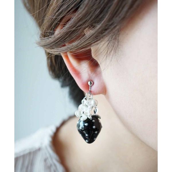 イヤリング jolie minette/いちご × バブル イヤリング レディース