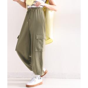 パンツ カーゴパンツ ラフにお洒落に見え。スウェットカーゴパンツ