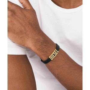 残りわずか HUGO DOUBLEBRAID ロゴ レザー ブレスレット HUGO - ブレードレザー ダブルブレスレット ロゴクラスプ - ブラック