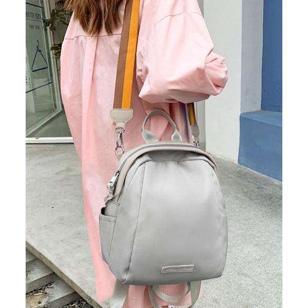 デイバック リュック 「2WAY/3WAY」「軽量/防水」たまご型がかわいい♪ナイロン×ポイントレザ...