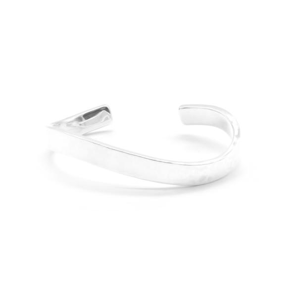 バングル “Ivitz”eraワイドウェーブバングル/シルバー925「LION HEART / ライ...