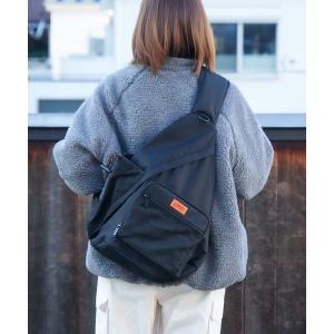 UNIVERSAL OVERALL（ユニバーサルオーバーオール） ウエストポーチ