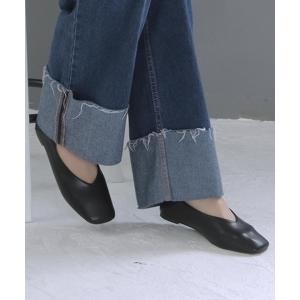 パンプス 「22.0cm〜25.5cm」ワイドスクエアトゥVカットフラットパンプス/バブーシュ