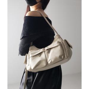Moncler レザー切替 カーゴポケット ショルダーバッグ ナイロン Y2K FREE STYLISTS ショルダーバッグ バッグ Y2K アウトポケット
