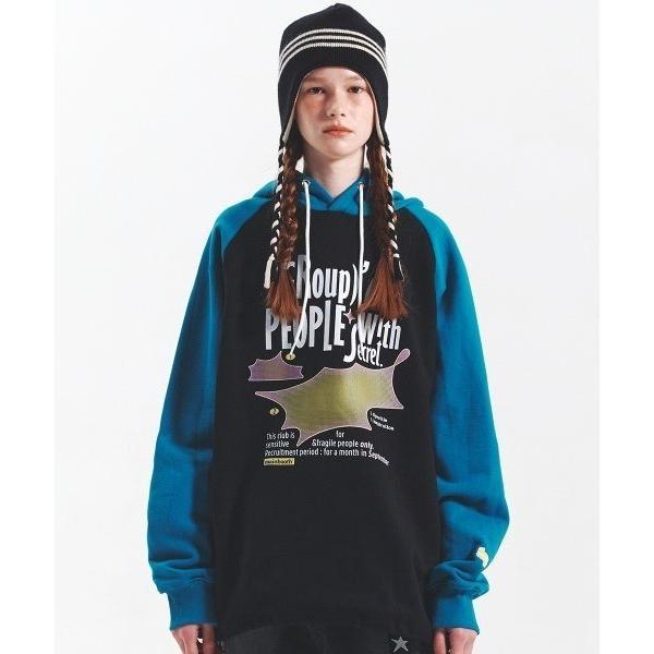 パーカー A'GEM/9 × .kom「MAIN BOOTH/メインブース」Glitch Hood ...