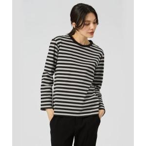 GUCCI アディダスロゴ VネックTシャツ GUCCI アディダスロゴ VネックTシャツ