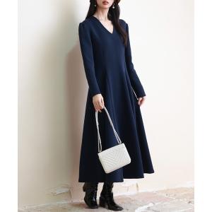 ワンピース ポンチ素材Vネックゴアードワンピース