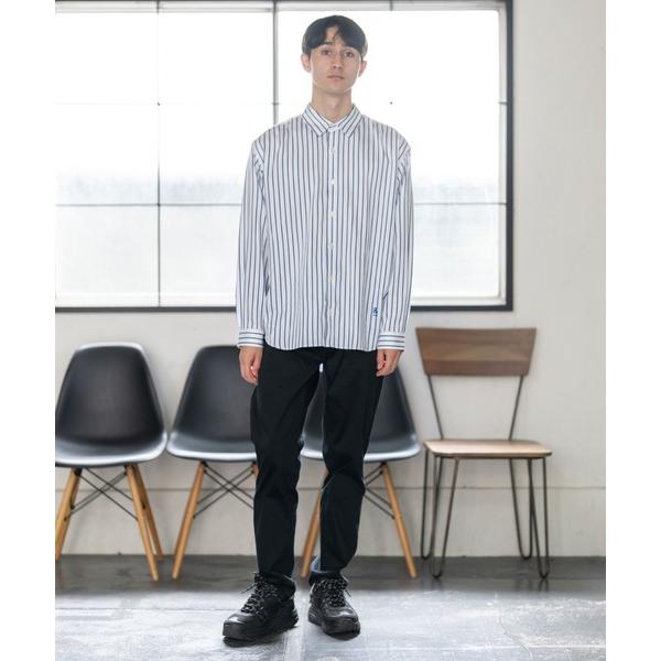 シャツ ＆リラックスバックプリーツシャツ「ホワイトワイドストライプ」 メンズ レディース