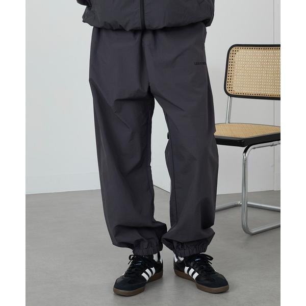 パンツ 「MAISON CLUB」ワンポイント刺繍 ナイロントラックパンツ　セットアップ対応 LES...