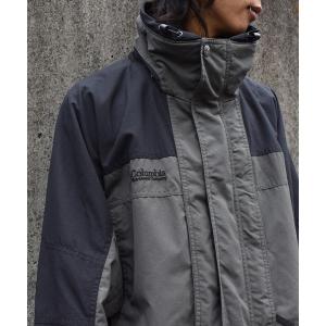 00s Y2K Columbia(コロンビア) アウトドアジャケット Columbia（コロンビア） ナイロンジャケット 「ヴィンテージ古着」Y2K