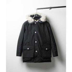 メンズ ダウン ダウンジャケット 「WOOLRICH」ARCTIC DETACHABLE FUR PARKA｜zozo