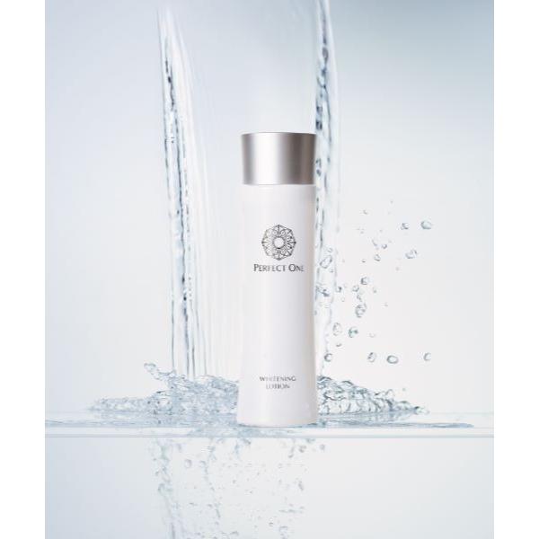 化粧水 パーフェクトワン　薬用SPホワイトニングローション