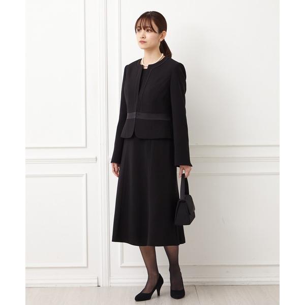 セレモニースーツ セットアップ 「喪服・礼服」サテンラインノーカラージャケット・前開きフレアワンピー...
