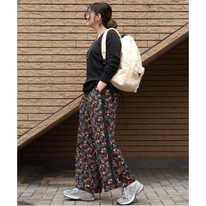 ワイドパンツ パンツ MEYAME/メヤメ　サイドラインフラワーワイドパンツ　SIDE LINE FLOWER WIDE PANTS レディース