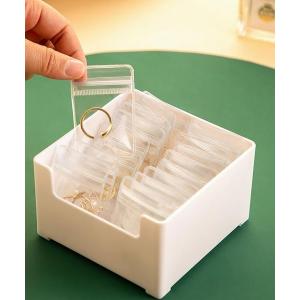 バカラ（Baccarat） サンタクロース スケート フィギュリン 箱付き