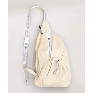 ショルダーバッグ バッグ モノトーンロゴテープｘ軽量ナイロンボディバッグ／Ａ４対応 レディース メンズ