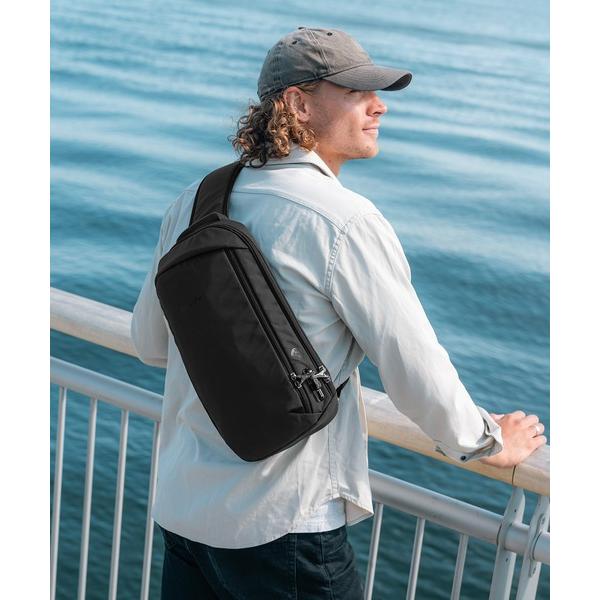ショルダーバッグ pacsafe/パックセーフ V Tech Sling/V テックスリング メンズ...