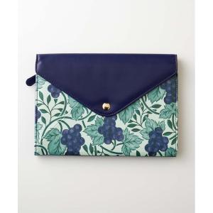 ポーチ ａｍ＆ｂｅ　アンティークフルーツ　レター型のマルチポーチ レディース