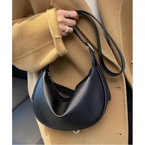 ショルダーバッグ バッグ 「NiiNa」「高品質牛革」ラウンドデザイン本革ショルダーバッグ レディース