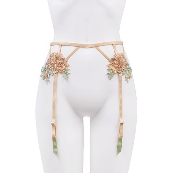 Heart モチーフレースガーターベルト