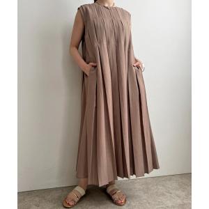 ワンピース タックプリーツワンピース