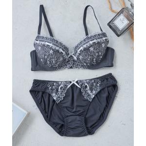 ブラジャー ショーツセット エンブロイダリーレースブラ＆ショーツ
