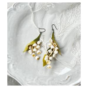 ピアス スズランの両耳ピアス レディース