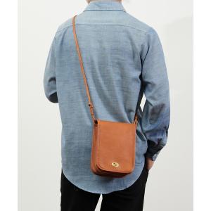 ショルダーバッグ バッグ メンズ SLOW スロウ /  bono-flap vertical shoulder bag フルベジタブルタンニングレザ｜zozo