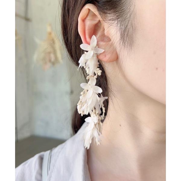 イヤーカフ ノビルの揺れるイヤーカフ レディース