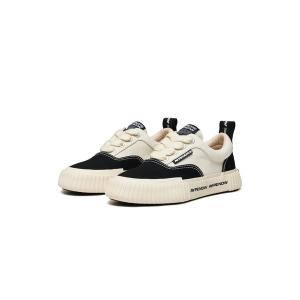 A BATHING APE（アベイシングエイプ） スニーカー CENTER SEAM SHOES