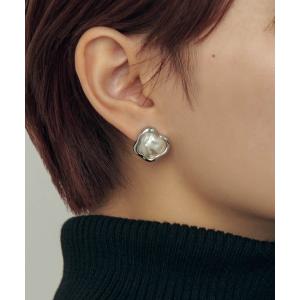 パール×メタル フレーム ピアスの買取情報