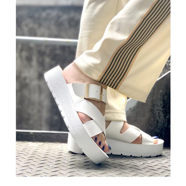 サンダル 「24SS新作」「REZOY」ベルテッドゴールドバックル厚底フラットサンダル レディース