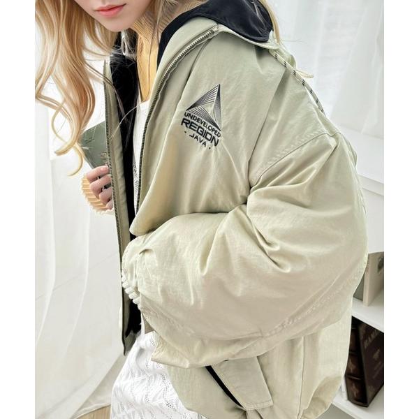 ブルゾン アウター 「Javaジャバコラボ」こだわり配色でスポーツMIXコーデが叶う。胸刺繍×襟配色...