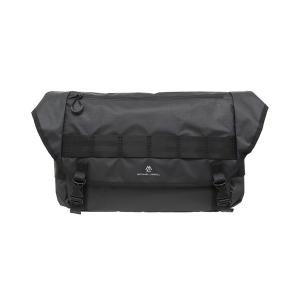 ショルダーバッグ 「MICHAEL LINNELL/マイケルリンネル」MESSENGERBAG 高撥水　リフレクター加工　メッセンジャーバッグ メンズ
