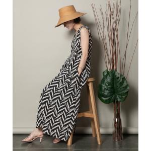 フェンネル FENNEL アフリカンプリントフレアワンピース （ブラック