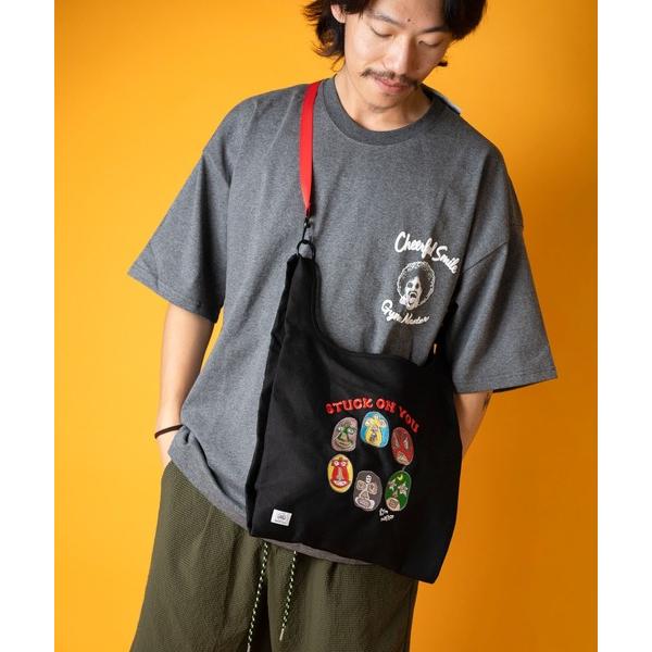 ショルダーバッグ バッグ 2WAY刺繍キャンバスショルダーSTUCK ON YOU レディース メン...