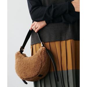 美品ヴィオラドーロファーバンブーハンドル巾着バック秋冬 VIOLAd'ORO（ヴィオラドーロ） ファーバッグ 巾着バッグ ショルダー