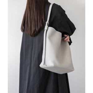 ショルダーバッグ バッグ 「RIPANI」レザーショルダーバッグ(Q46356) レディース