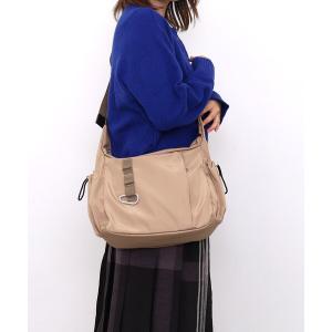 ショルダーバッグ バッグ ｃｌａｉｒｅ　カラビナ付ショルダーバッグ／Ａ４対応 レディース