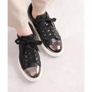 スニーカー 「軽量」メタルトゥキャップスニーカー レディース